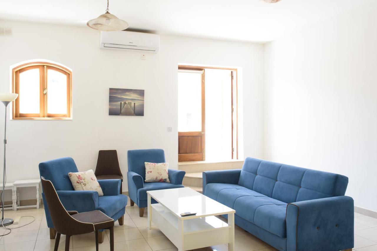 Stunning 4 Bedroom Apart. Near Balluta Bay *